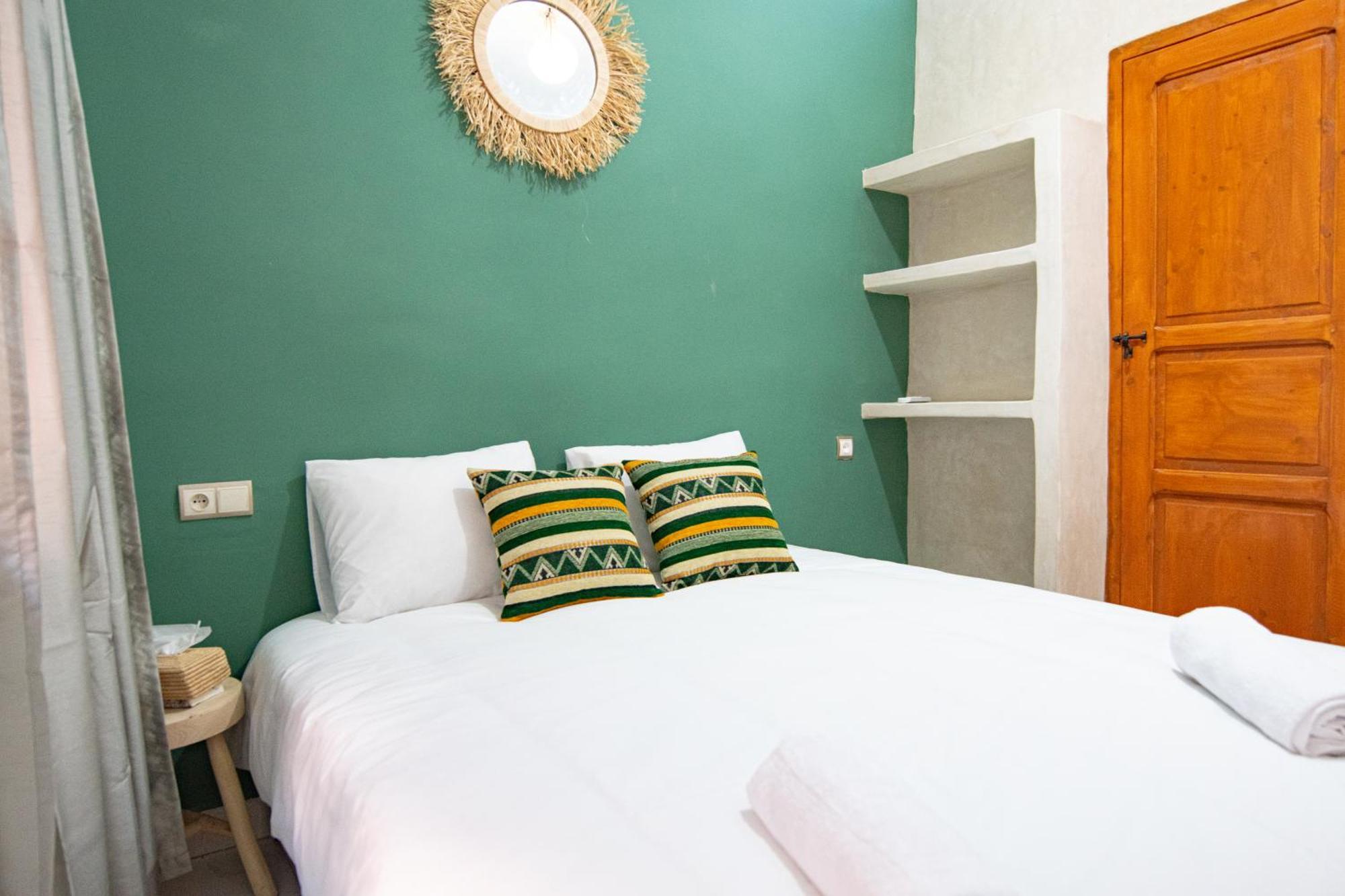 Hostal Smile